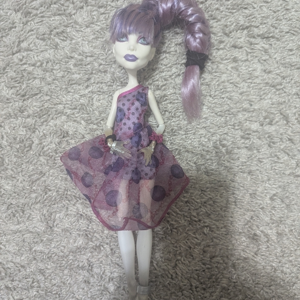 Monster High Spectra Dot Dead Gorgeous